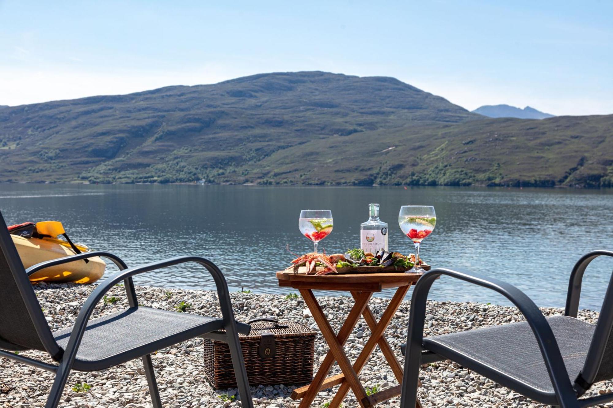 The Wreck - Lochside Cottage Dog Friendly Ullapool Exterior foto